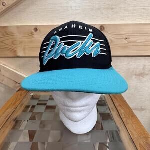 Anaheim Mighty Ducks Hat Cap Snap Back Black Teal NHL Hockey New Era Mens 90s